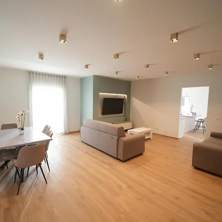 아파트 Mariluna Luxury *