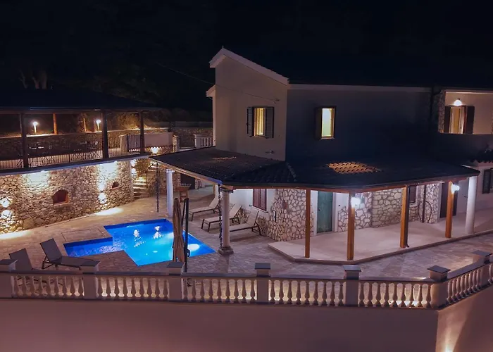 Mariluna Luxury 公寓